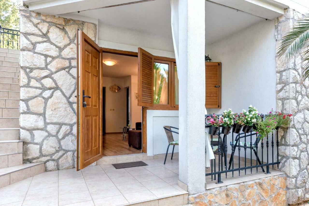 סטארי גראד Apartmani Zlataric מראה חיצוני תמונה